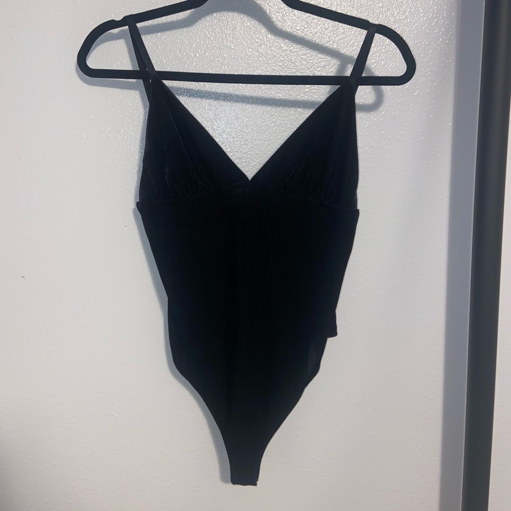 Blacked ribbed bodysuit. Size medium